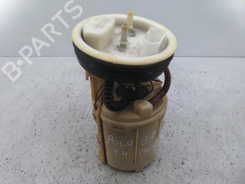 Used Fuel pump VW POLO III CLASSIC (6V2) 60 1.4 (60 hp) 19820106