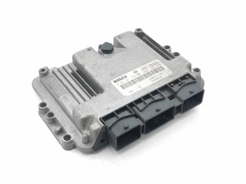 Used Engine control unit (ECU) RENAULT MEGANE II (BM0/1_, CM0/1_) 1.9 dCi (BM0G, CM0G) (120 hp) 32283478