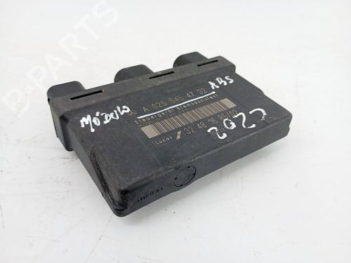 Used ABS pump ABS pump MERCEDES-BENZ E-CLASS (W210) E 220 D (210.004) (95 hp) 32731809 32731809