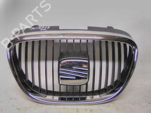Used Grille SEAT ALTEA XL (5P5, 5P8) 1.9 TDI (105 hp) 19822938