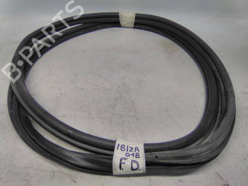 Annen SEAT IBIZA V (KJ1, KJG) 1.0 TSI (95 hp) 19870004