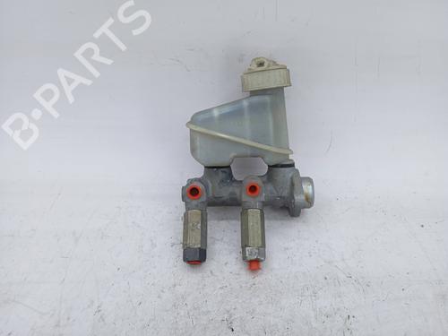 Used Brake master cylinder OPEL VECTRA A Hatchback (J89) 1.4 S (F68, M68) (75 hp) 23553529