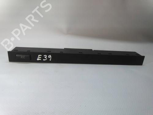Spak kontakt BMW 5 (E39) 520 i (136 hp) 25599039