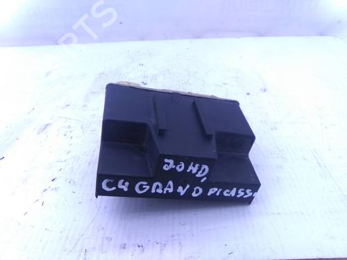 Annen CITROËN C4 Grand Picasso I (UA_) 2.0 HDi 138 (136 hp) 19873800