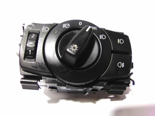 Used Headlight switch BMW 1 (E81) 120 d (177 hp) 19875539