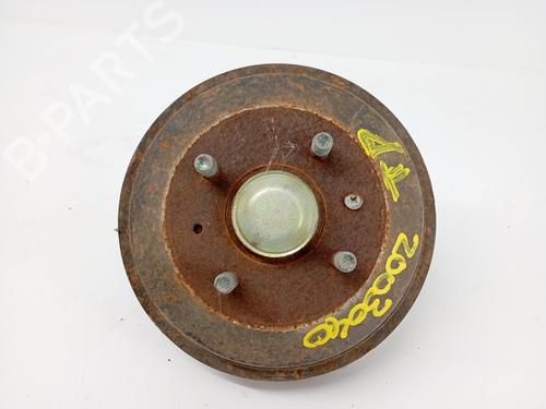 Used Right rear steering knuckle HYUNDAI ACCENT II (LC) 1.5 CRDi (82 hp) 31076725