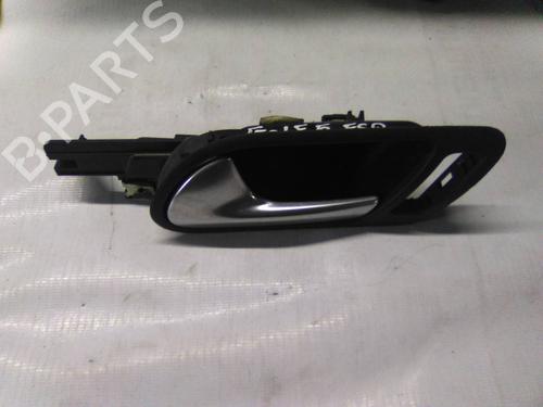 Used Front left exterior door handle VW GOLF V (1K1) 2.0 TDI (136 hp) 19834806