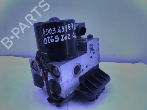Pompe ABS MERCEDES-BENZ S-CLASS (W220, V220) S 320 (220.065, 220.165) (224 hp) 19843963