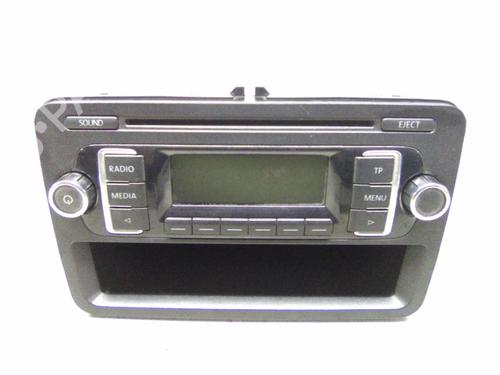 Used Radio VW GOLF VI (5K1) 1.6 TDI (90 hp) 19818374