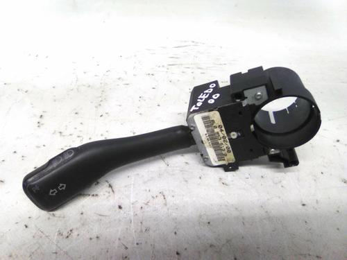 Used Steering column stalk SEAT TOLEDO II (1M2) 1.6 (100 hp) 19868759