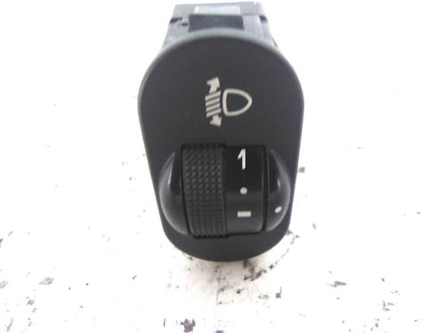 Used Switch FORD MONDEO II Turnier (BNP) 1.8 TD (90 hp) 19848908