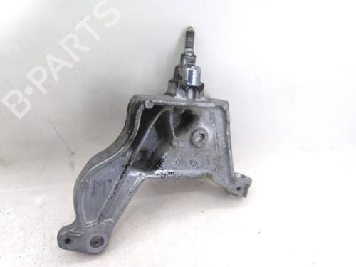 Gearkasseophæng RENAULT LAGUNA III (BT0/1) 2.0 dCi (BT07, BT0J, BT14, BT1A, BT1S) (131 hp) 30488062