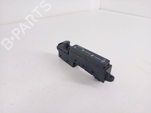 Used Display monitor Display monitor MERCEDES-BENZ E-CLASS (W211) E 320 CDI (211.026) (204 hp) 33211692 33211692