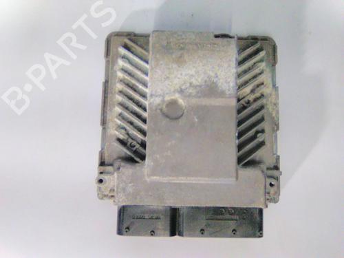 Used Engine control unit (ECU) VW PASSAT B6 (3C2) 2.0 TDI (120 hp) 19867802