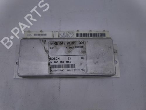Used ABS pump MERCEDES-BENZ C-CLASS (W202) C 220 (202.022) (150 hp) 19843630