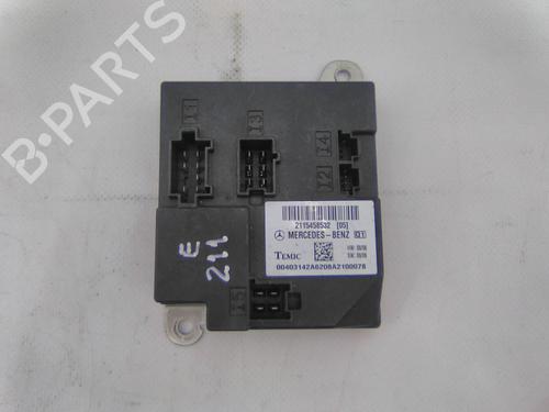 Used Electronic module MERCEDES-BENZ E-CLASS (W211) E 220 CDI (211.006) (150 hp) 22960941