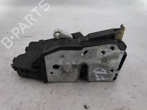 Używane Zamek drzwi przednich prawych BMW 3 (E46) 320 d (136 hp) 22933017