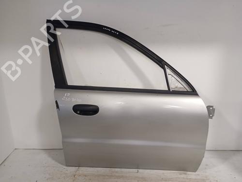 Used Right front door DAEWOO LANOS Saloon (KLAT) 1.3 (75 hp) 19809449