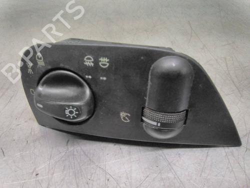 Used Headlight switch SEAT CORDOBA (6K1, 6K2) 1.4 i (60 hp) 19855612