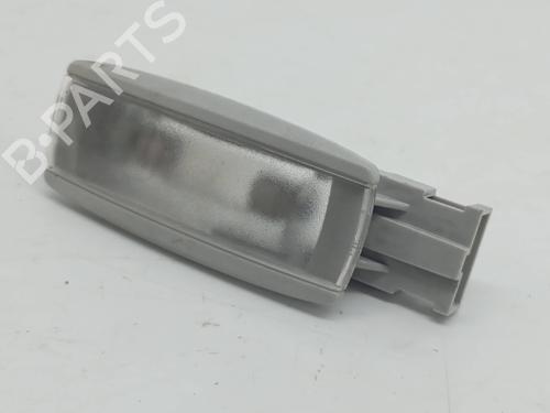 Kabinelys Kabinelys VW GOLF V (1K1) 2.0 TDI (136 hp) 32480600 32480600