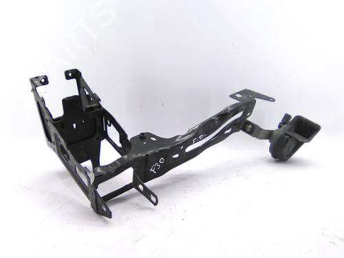 Used Right headlight support BMW 3 (F30, F80) 320 d (184 hp) 22946782