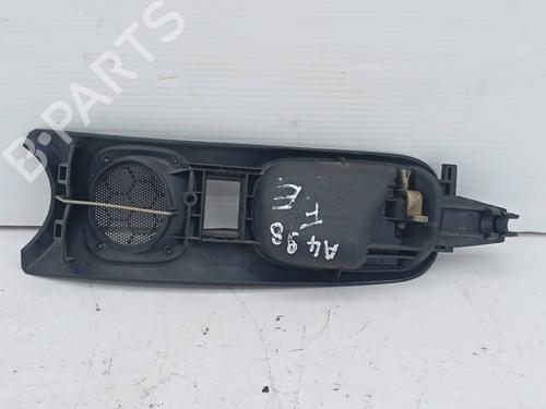 Venstre foran invendig håndtak AUDI A4 B5 (8D2) 1.9 TDI | BP22964751I13 