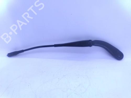 Used Front windshield wiper arm BMW 3 (F30, F80) 320 d (184 hp) 22953203