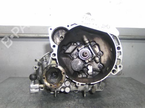 Used Gearbox VW POLO II (86C, 80) 1.3 (60 hp) 19854486