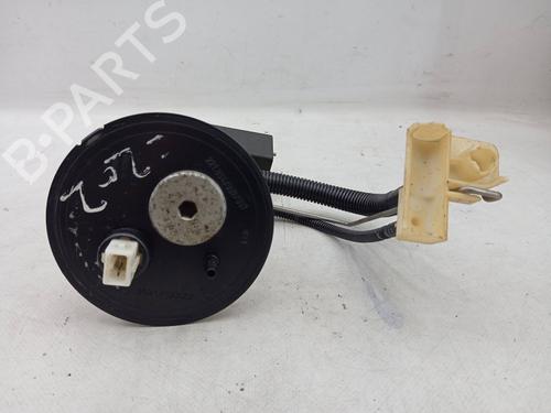 Used Fuel pump MERCEDES-BENZ C-CLASS (W202) C 220 D (202.121) (95 hp) 31256283