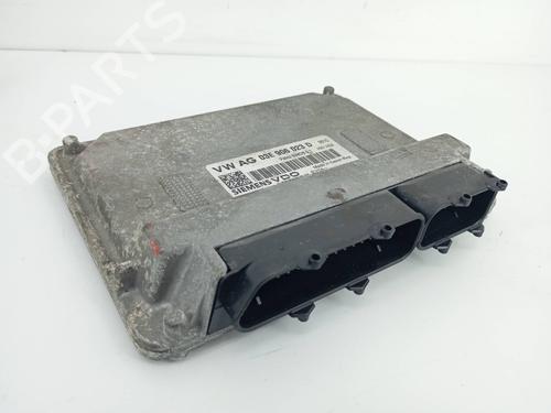 Used Engine control unit (ECU) VW POLO IV (9N_, 9A_) 1.2 12V (69 hp) 32484587