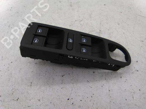 Used Switch VW GOLF VI (5K1) 1.6 TDI (105 hp) 19829959
