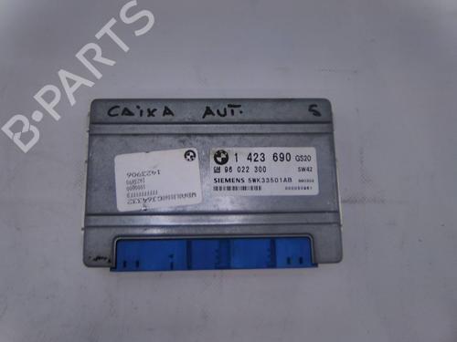 Used Engine control unit (ECU) BMW 5 (E39) 530 d (193 hp) 19843673