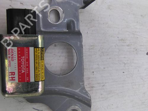 Andre TOYOTA RAV 4 II (_A2_) 2.0 4WD (ACA21, ACA20) (150 hp) 19831633