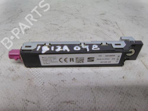 Andre SEAT IBIZA V (KJ1, KJG) 1.0 TSI (95 hp) 19869977