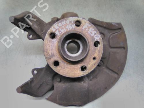 Used Left front steering knuckle SEAT LEON (1M1) 1.4 16V (75 hp) 19864148