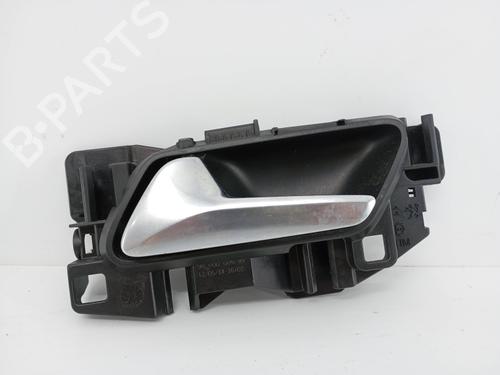 Used Rear left interior door handle PEUGEOT 308 II (LB_, LP_, LW_, LH_, L3_) 1.6 HDi (92 hp) 31590969