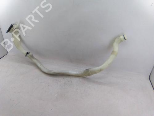 Used Windscreen washer tank BMW 5 (F10) 520 d (200 hp) 30264776