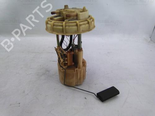Used Fuel pump FIAT PUNTO (176_) 55 1.1 (54 hp) 19828397