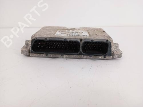 Used Engine control unit (ECU) Engine control unit (ECU) VW GOLF IV (1J1) 1.4 16V (75 hp) 33178879 33178879
