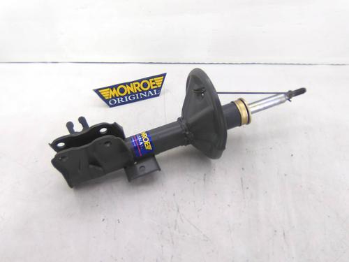 Used Left front shock absorber MITSUBISHI CARISMA Saloon (DA_) 1.6 (DA1A) (90 hp) 28300805