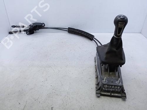 Used Gear lever SEAT IBIZA IV (6J5, 6P1) 1.4 (85 hp) 30079184