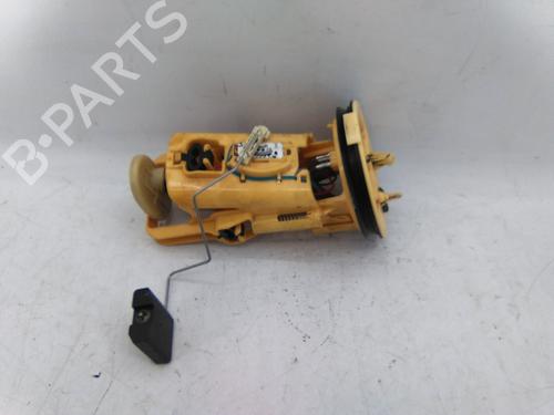 Used Fuel pump BMW 3 (E46) 320 d (136 hp) 19835470