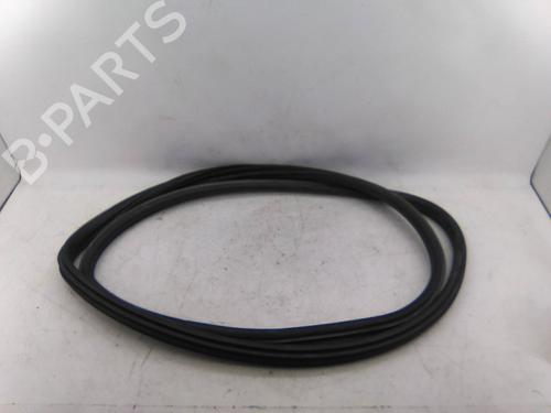 Used Rubber door seal BMW 3 (F30, F80) 320 d (163 hp) 19843006