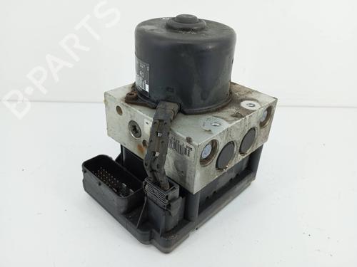 Used ABS pump VW BORA I (1J2) 1.9 TDI (90 hp) 32390850