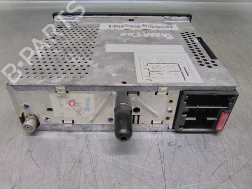 Radio VW PASSAT B5 (3B2) 1.9 TDI | BP19861662E6 