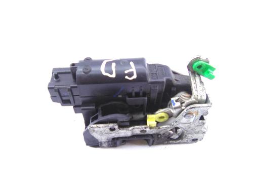 Front right lock RENAULT MASTER II Bus (JD) 2.5 dCi | BP19815723C97 