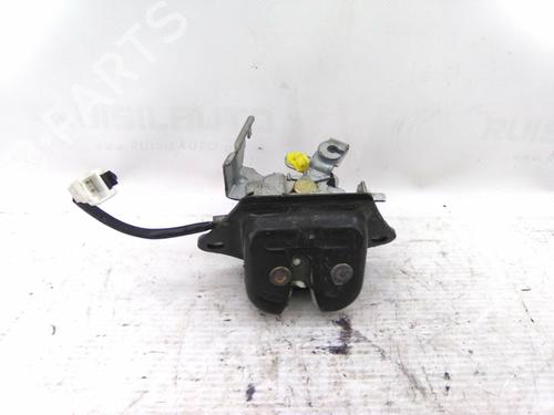 Used Tailgate lock NISSAN ALMERA II Hatchback (N16) 1.5 (90 hp) 19852168