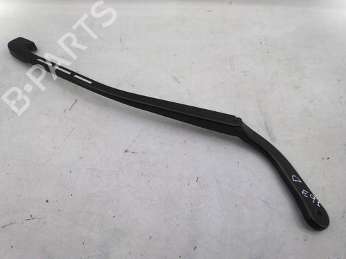 Used Front windshield wiper arm BMW 3 Touring (E91) 320 d (163 hp) 23412302