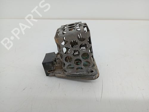 Used Heater resistor Heater resistor MERCEDES-BENZ 190 (W201) 2.0 (201.022) (90 hp) 32787709 32787709
