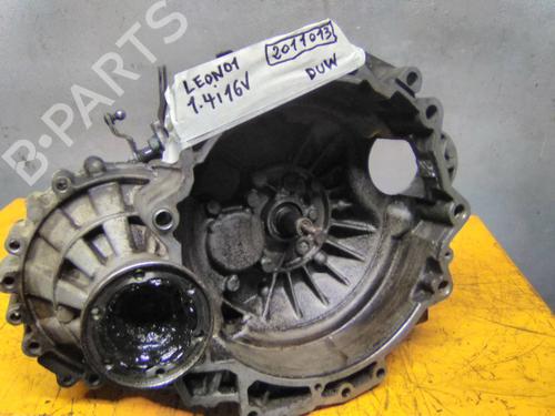 Used Gearbox SEAT LEON (1M1) 1.4 16V (75 hp) 19864101